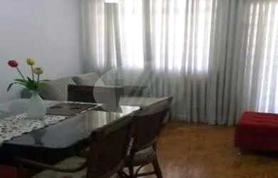 Imagem: A casa possui 3 Dormitórios, 2 Banheiros, 3 Vagas na garagem