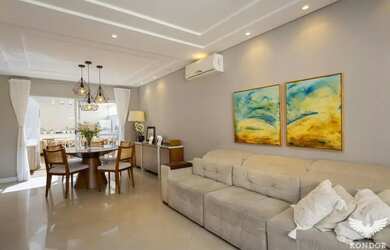 Imagem: A casa em condomínio possui 3 Dormitórios, 4 Banheiros, 198m²