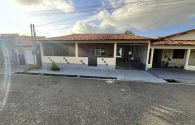 Imagem 2: Casa no bairro Porto Grande / 3 quartos