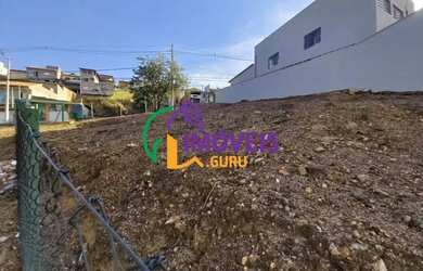 Imagem: O terreno possui 412m² de Área e está localizado em Loteamento