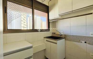 Imagem 15: Apartamento à Venda no Centro de Florianópolis - 3 Quartos 1 Suíte...