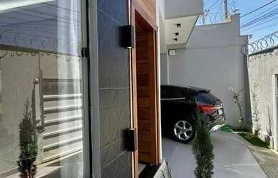 Imagem: A casa possui 3 Banheiros, 130m² de Área e está localizado