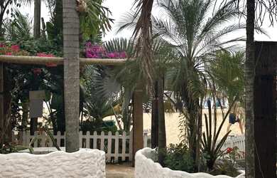 Imagem: A casa em condomínio possui 2 Dormitórios, 2 Banheiros, 80m²