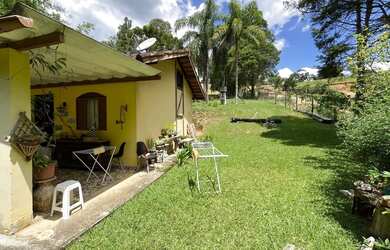 Imagem: A fazenda possui 18000m² de Área e está localizado em Santo