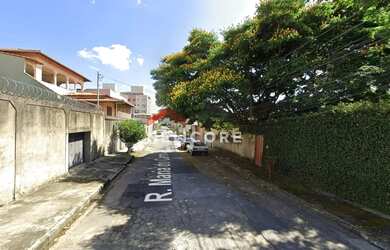 Imagem: O terreno possui 360m² de Área e está localizado em Parque