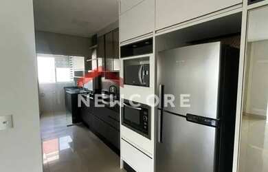 Imagem: O apartamento possui 3 Dormitórios, 2 Banheiros, 1 Vaga na