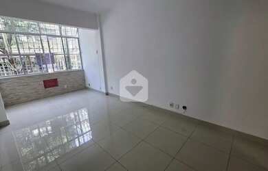 Imagem: O apartamento possui 2 Dormitórios, 2 Banheiros, 58m² de Área
