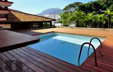 Imagem: O apartamento na cobertura possui 4 Dormitórios, 3 Banheiros