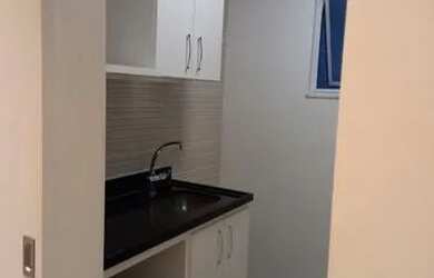 Imagem 10: Quarto e sala na primeira quadra - metrô- reformadissimo