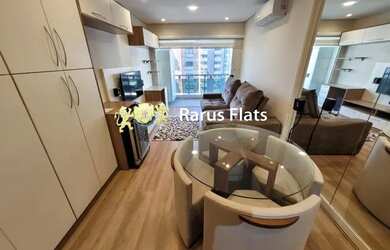 Imagem: O studio possui 2 Dormitórios, 1 Banheiro, 2 Vagas na garagem