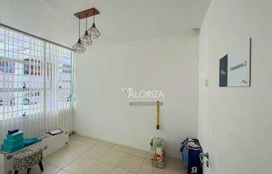 Imagem 3: Casa com 8 dormitórios, 211 m² - venda por R$ 1.000.000,00 ou aluguel...