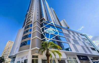 Imagem: O apartamento possui 4 Dormitórios, 2 Banheiros, 4 Vagas na