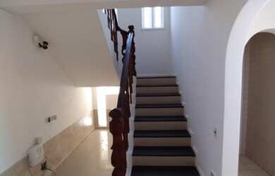 Imagem 6: Casa aluguel venda. Piscina, Varanda, Área de serviçoe400m² de Área