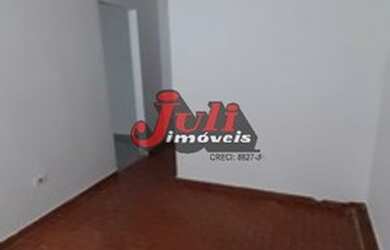 Imagem: A casa possui 1 Dormitório, 1 Banheiro, 42m² de Área e está