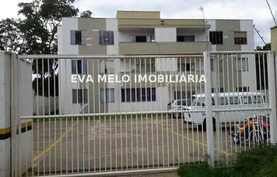 Imagem: O apartamento possui 3 Dormitórios, 1 Banheiro, 1 Vaga na garagem