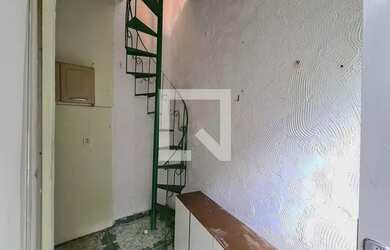 Imagem: A casa possui 1 Dormitório, 1 Banheiro, 60m² de Área e está