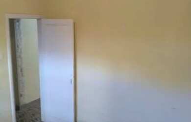 Imagem: A casa possui 2 Dormitórios, 1 Banheiro, 94m² de Área e