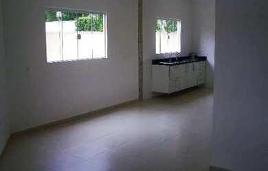 Imagem: A casa possui 3 Dormitórios, 1 Banheiro, 70m² de Área e