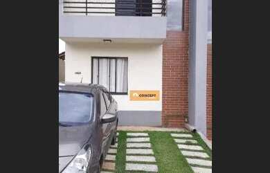 Imagem: A casa em condomínio possui 3 Dormitórios, 3 Banheiros, 2