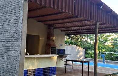 Imagem: A pousada chalé possui 2 Dormitórios, Acomodam 25 pessoas