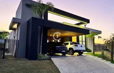 Imagem: A casa em condomínio possui 4 Dormitórios, 2 Banheiros, 4