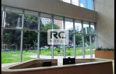 Imagem 3: Sala 583m2. 583m² de Áreae5 Vagas na garagem