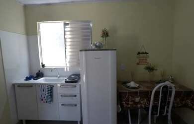 Imagem: A kitnet possui 1 Dormitório, 1 Banheiro e Imóvel mobiliado