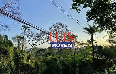 Imagem: O terreno possui 816m² de Área e está localizado em Maria