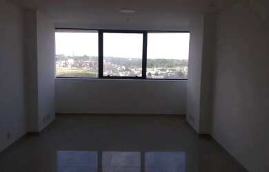 Imagem 2: Sala, Caminho das Árvores