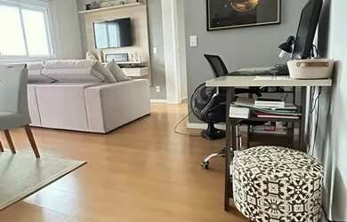 Imagem 6: Imóvel para venda tem 55 M2 com sala estendida, andar alto e vaga coberta