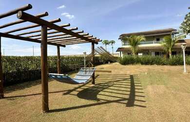 Imagem 2: Magnífica casa a venda no Condomínio Jatobá, contendo 4 dormitórios...