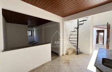 Imagem: A casa possui 2 Dormitórios, 1 Banheiro, 70m² de Área e