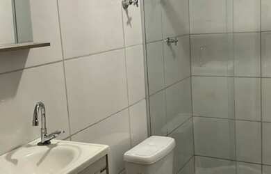 Imagem: A casa possui 2 Dormitórios, 1 Banheiro, 90-0m² de Área e