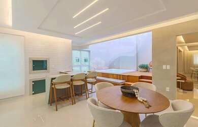 Imagem: O apartamento possui 4 Dormitórios, 1 Banheiro, 2 Vagas na