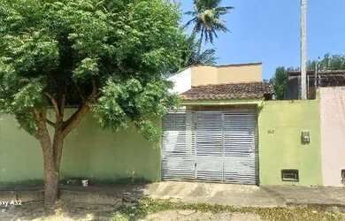 Imagem: A casa possui 2 Dormitórios, 1 Banheiro e 260m² de Área e