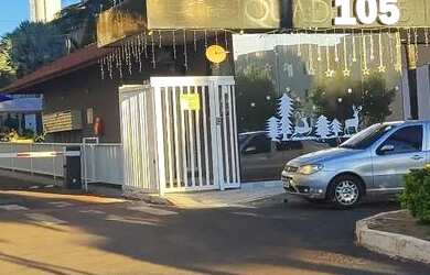 Imagem: O apartamento possui 2 Dormitórios, 2 Banheiros e Imóvel mobiliado