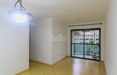 Imagem: O apartamento possui 1 Dormitório, 1 Banheiro, 2 Vagas na garagem