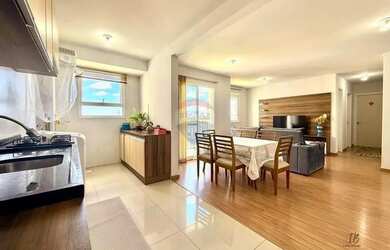 Imagem: O apartamento possui 2 Dormitórios, 2 Banheiros, 1 Vaga na