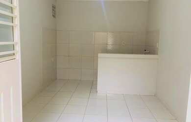 Imagem: A casa possui 2 Dormitórios e está localizado em Jardim São