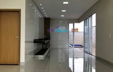 Imagem: A casa em condomínio possui 3 Dormitórios, 4 Banheiros, 4