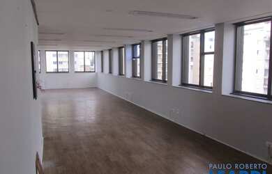 Imagem: O depósito possui 125m² de Área e está localizado em Pinheiros