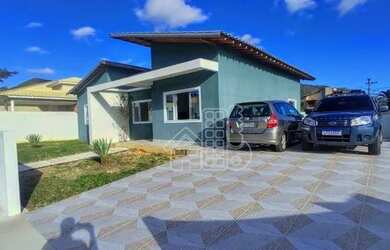 Imagem: A casa em condomínio possui 4 Dormitórios, 4 Banheiros, 3