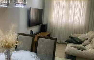 Imagem: O apartamento possui 3 Dormitórios, 1 Banheiro, 1 Vaga na garagem