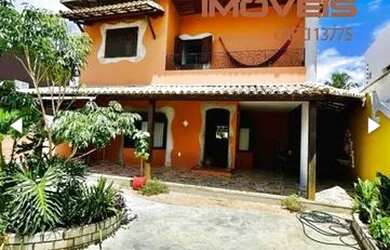 Imagem: A casa possui 4 Dormitórios, 4 Banheiros, 3 Vagas na garagem