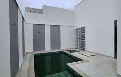 Imagem: A casa em condomínio possui 3 Dormitórios, 2 Banheiros, 2