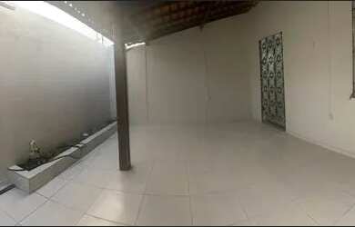 Imagem: O apartamento possui 3 Dormitórios, 2 Banheiros, 4 Vagas na