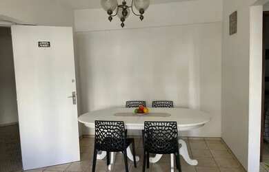 Imagem: O apartamento possui 3 Dormitórios, 2 Banheiros, 1 Vaga na