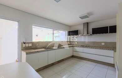 Imagem 11: Aluguel Casa LIDICE. Piscina, Varanda, Guarda roupae380m² de Área