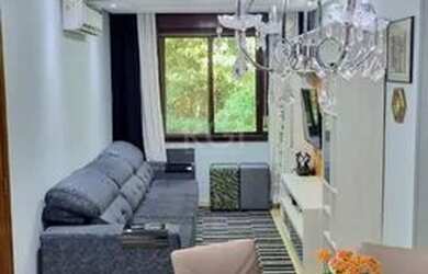 Imagem: O apartamento possui 3 Dormitórios, 1 Banheiro, 1 Vaga na garagem