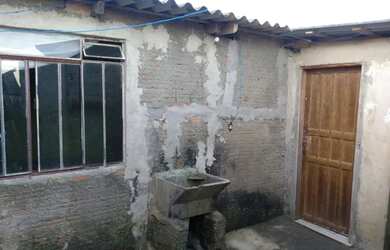 Imagem 5: Aluga-se casa. Varanda, 1 Banheiroe1 Dormitório